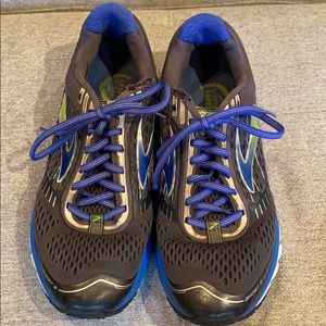 Brooks Ghost 9 (Size 8 Men’s)